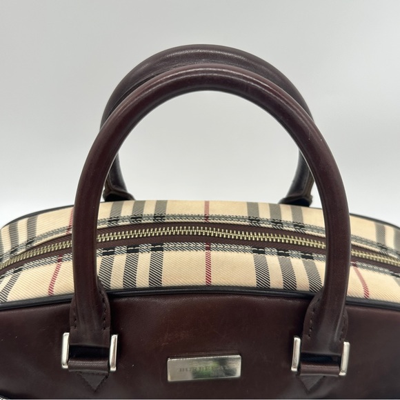 BURBERRY Classic Beige Nova Check Dome Bowler Bag - Picture 13 of 15